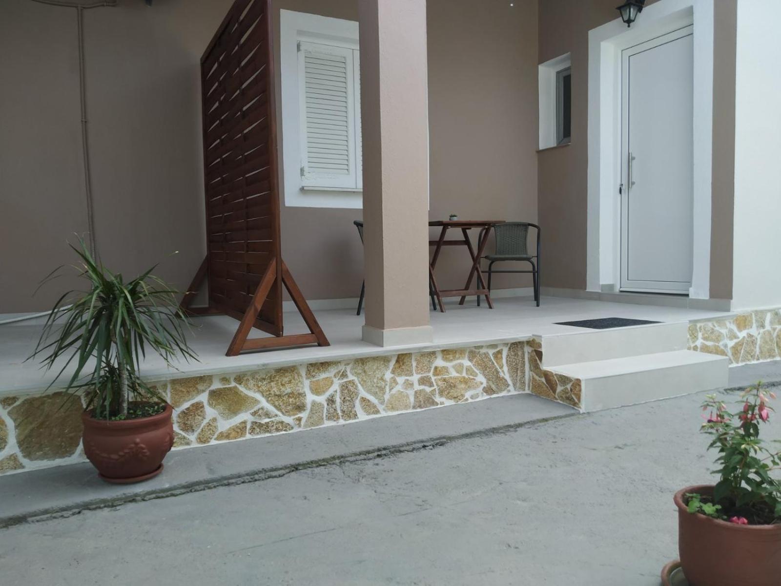 Trousas Apartments Roda  Exterior photo