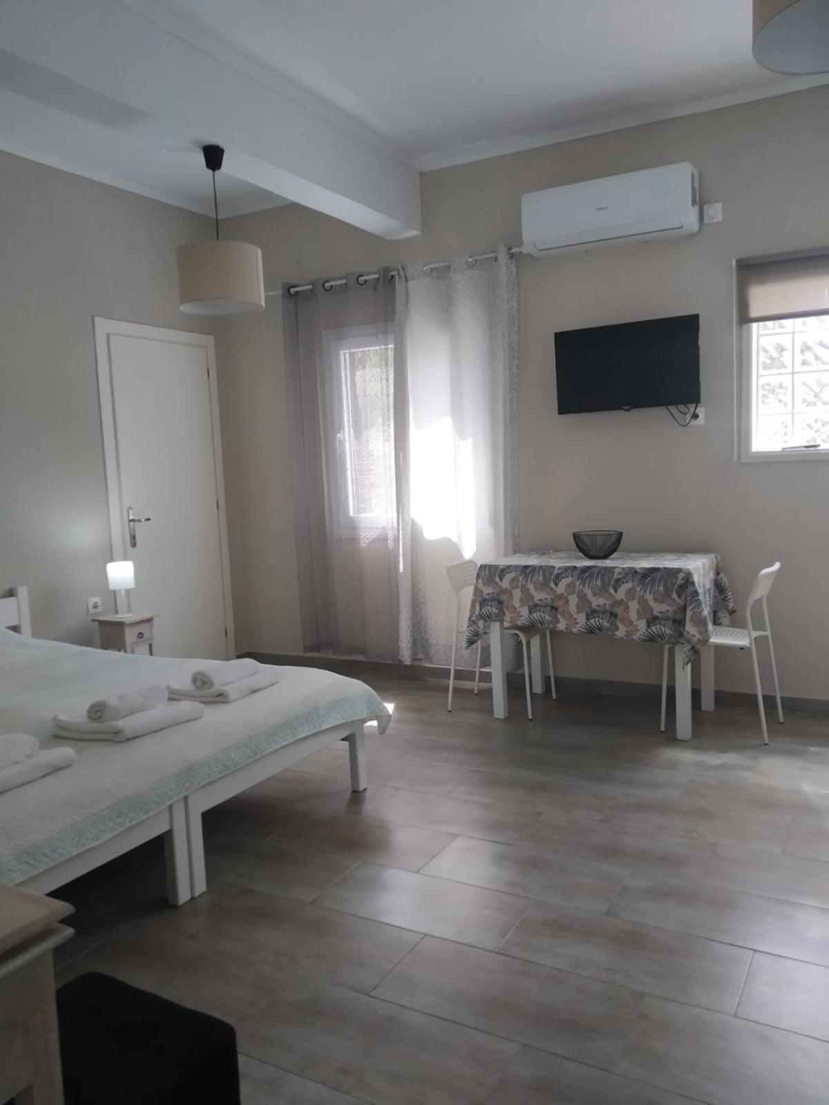Trousas Apartments Roda  Exterior photo