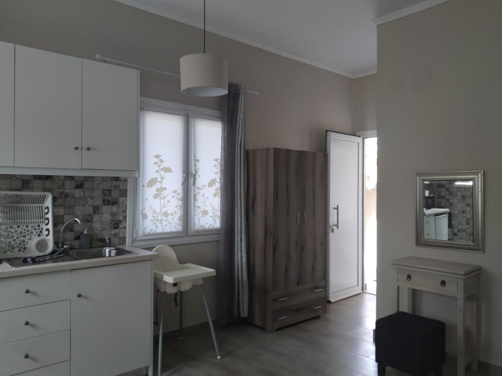 Trousas Apartments Roda  Exterior photo